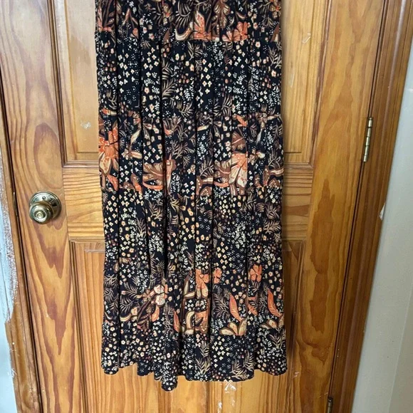 Nostalgia Autumn Floral Maxi Skirt - Picture 11 of 15
